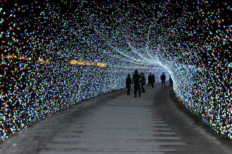 Der japanische Lichtertunnel japanischer_Lichtertunnel_06 