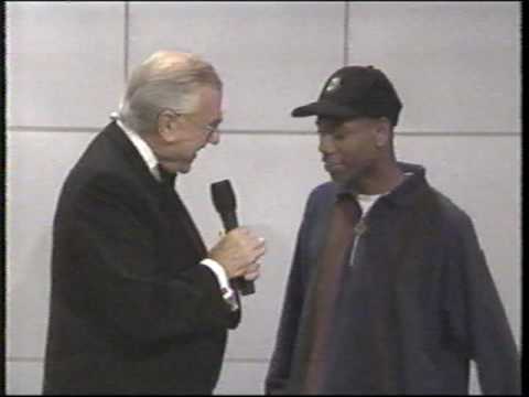 TV-Auftritt eines 19-jährigen Dave Chappelle in 1993 lyteCache.php?origThumbUrl=https%3A%2F%2Fi.ytimg.com%2Fvi%2F0mP6oxBBcYU%2F0 