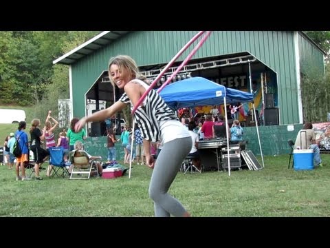 Fell in love with a Hulahoop-Girl lyteCache.php?origThumbUrl=https%3A%2F%2Fi.ytimg.com%2Fvi%2F3NFWgG4_6NI%2F0 