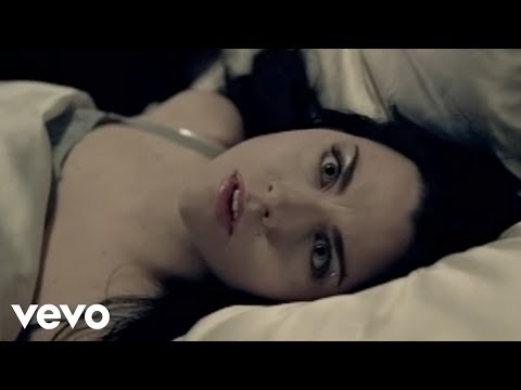 Evanescence wollten keinen Rapper in "Bring Me to Life" haben lyteCache.php?origThumbUrl=https%3A%2F%2Fi.ytimg.com%2Fvi%2F3YxaaGgTQYM%2F0 