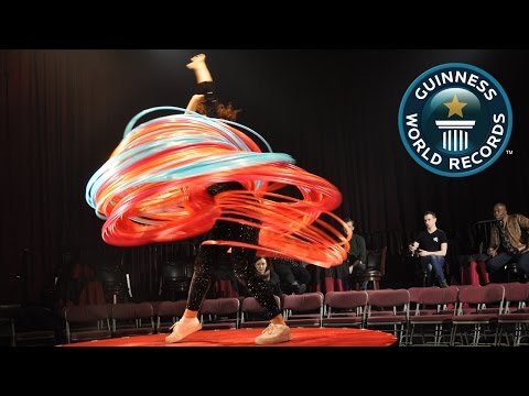 Hula-Hoop-Tanzen mit 160 Reifen lyteCache.php?origThumbUrl=https%3A%2F%2Fi.ytimg.com%2Fvi%2F3nSOFmmA7FU%2F0 