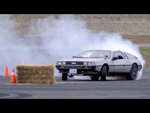 Selbstfahrender DeLorean macht Gymkhana lyteCache.php?origThumbUrl=https%3A%2F%2Fi.ytimg.com%2Fvi%2F3x3SqeSdrAE%2F0 