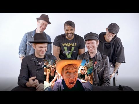 Sum 41 spielen Metallica-Medley und schauen ihre Musikvideos lyteCache.php?origThumbUrl=https%3A%2F%2Fi.ytimg.com%2Fvi%2F4Ve_2a2R2H0%2F0 