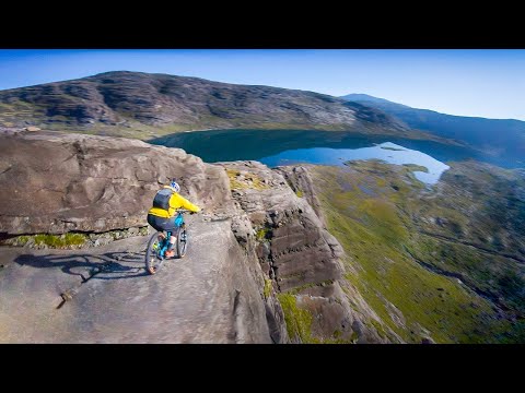 Mountainbiking: Danny MacAskill - "The Slabs" lyteCache.php?origThumbUrl=https%3A%2F%2Fi.ytimg.com%2Fvi%2F4Ym2F-tHdkk%2F0 