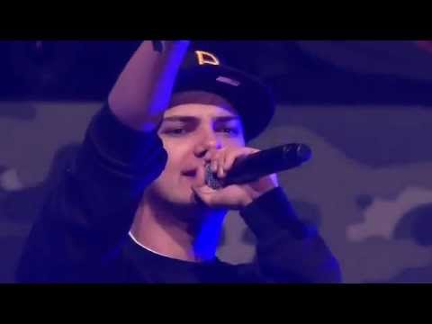 Kraftklub vs. K.I.Z. - Ihr dürft nicht nach Berlin! (Soundclash Highlights) lyteCache.php?origThumbUrl=https%3A%2F%2Fi.ytimg.com%2Fvi%2F8zQG5l8QYwI%2F0 