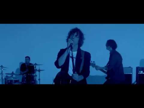 Razorlight sind mit vier neuen Songs zurück lyteCache.php?origThumbUrl=https%3A%2F%2Fi.ytimg.com%2Fvi%2F9DoW5Ar6xek%2F0 