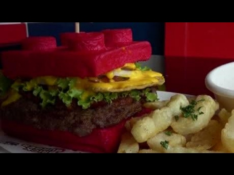 LEGO-Burger lyteCache.php?origThumbUrl=https%3A%2F%2Fi.ytimg.com%2Fvi%2FB58ESZpAfqU%2F0 