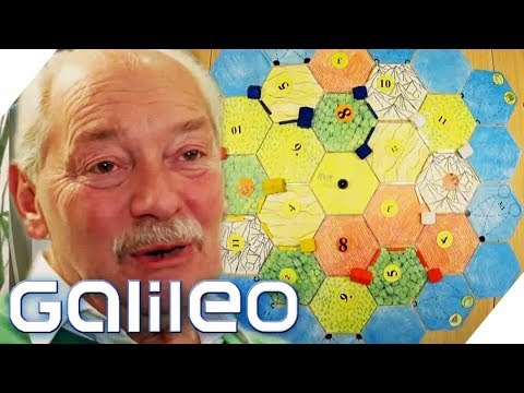 Klaus Teuber ist der Erfinder von "Die Siedler von Catan" lyteCache.php?origThumbUrl=https%3A%2F%2Fi.ytimg.com%2Fvi%2FD5TrXWIulJM%2F0 