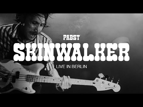 Musikvideo: Pabst - "Skinwalker" (Live @ Lido Berlin 2022) lyteCache.php?origThumbUrl=https%3A%2F%2Fi.ytimg.com%2Fvi%2FFCHkZ8Z0tMw%2F0 