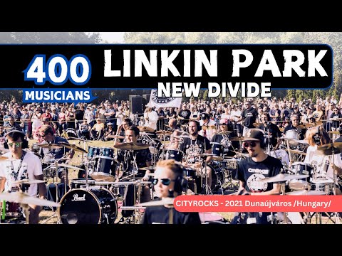 400 Musiker:innen spielen gemeinsam Linkin Parks "New Divide" lyteCache.php?origThumbUrl=https%3A%2F%2Fi.ytimg.com%2Fvi%2FFIRhD8R-8vo%2F0 