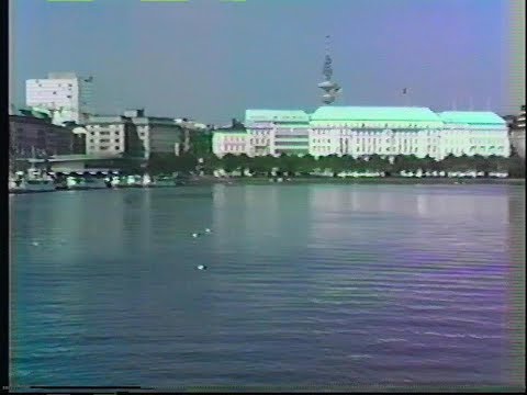 Stadtrundfahrt durch das 1982er Hamburg lyteCache.php?origThumbUrl=https%3A%2F%2Fi.ytimg.com%2Fvi%2FJnRLgIPbyJ8%2F0 