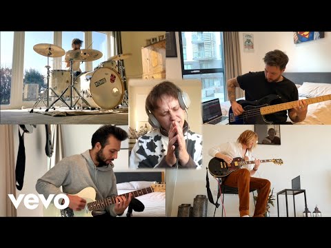 kurzweil-ICH: Interview mit Band Nothing But Thieves lyteCache.php?origThumbUrl=https%3A%2F%2Fi.ytimg.com%2Fvi%2FK5DkT_zrzaw%2F0 