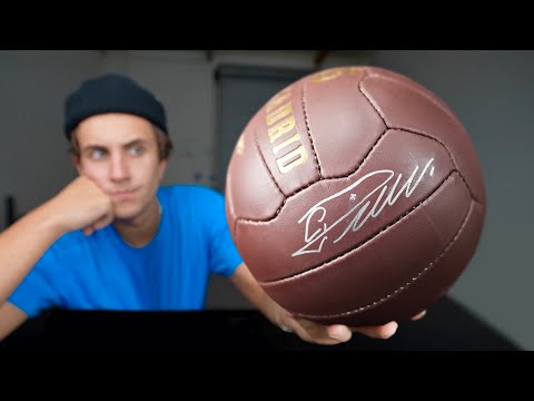 Marko Terzo macht Sneaker aus Basketbällen und Fußbällen lyteCache.php?origThumbUrl=https%3A%2F%2Fi.ytimg.com%2Fvi%2FLs0ug5jflq4%2F0 