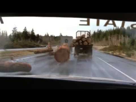 Supercut: Autoverfolgungsjagden lyteCache.php?origThumbUrl=https%3A%2F%2Fi.ytimg.com%2Fvi%2FQA6RCQG2UsA%2F0 