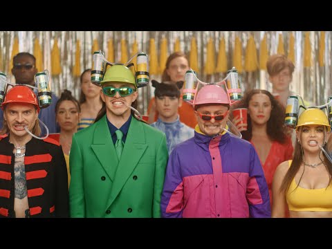 Musikvideo: Oliver Tree & Little Big feat. Tommy Cash - "Turn It Up" lyteCache.php?origThumbUrl=https%3A%2F%2Fi.ytimg.com%2Fvi%2FR1JXxxm3thE%2F0 