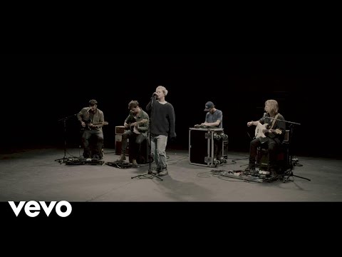 Nothing But Thieves - Broken Machine / I'm Not Made by Design lyteCache.php?origThumbUrl=https%3A%2F%2Fi.ytimg.com%2Fvi%2FS6Nt1ssPLBA%2F0 