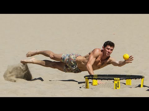 Einige der besten Spikeball-Ballwechsel lyteCache.php?origThumbUrl=https%3A%2F%2Fi.ytimg.com%2Fvi%2FWsA55e7ldpU%2F0 