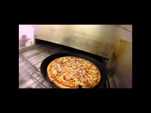 Ein normaler Tag eines Pizzablechgriffes lyteCache.php?origThumbUrl=https%3A%2F%2Fi.ytimg.com%2Fvi%2FYW7Lddj471w%2F0 