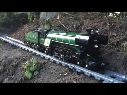 Mit der LEGO-Eisenbahn durch den Garten lyteCache.php?origThumbUrl=https%3A%2F%2Fi.ytimg.com%2Fvi%2Fai7DHG4w1U0%2F0 