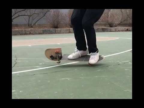 Die skurrilen Tricks von Skateboarder Matt Tomasello lyteCache.php?origThumbUrl=https%3A%2F%2Fi.ytimg.com%2Fvi%2Fc2zIto55QlQ%2F0 