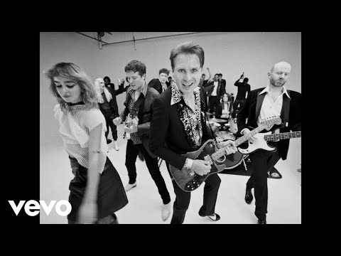 Franz Ferdinand kündigen Greatest-Hits-Album mit neuem Song "Billy Goodbye" an lyteCache.php?origThumbUrl=https%3A%2F%2Fi.ytimg.com%2Fvi%2FcczYQXfOqxk%2F0 