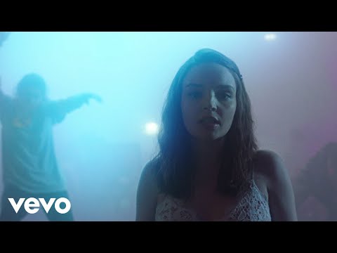 CHVRCHES - Miracle lyteCache.php?origThumbUrl=https%3A%2F%2Fi.ytimg.com%2Fvi%2Fe1YqueG2gtQ%2F0 