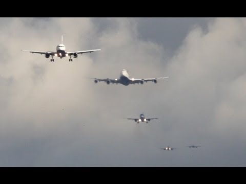 Timelapse: Anflugsschneise auf London Heathrow lyteCache.php?origThumbUrl=https%3A%2F%2Fi.ytimg.com%2Fvi%2FfgHjVvqLXV8%2F0 