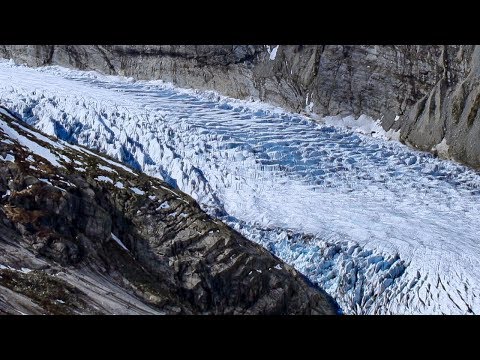 Zeitraffer zeigt, wie Gletscher sich flussartig bewegen lyteCache.php?origThumbUrl=https%3A%2F%2Fi.ytimg.com%2Fvi%2FghC-Ut0fW4o%2F0 