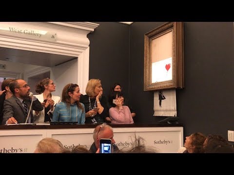 Banksy zerschreddert sein Werk im Moment dessen Ersteigerung lyteCache.php?origThumbUrl=https%3A%2F%2Fi.ytimg.com%2Fvi%2FiiO_1XRnMt4%2F0 