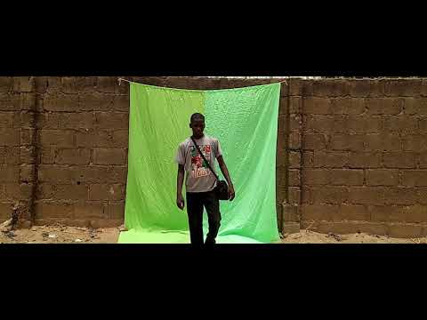 Jung-Filmemacher aus Nigeria verblüffen mit Smartphone-Kurzfilmen lyteCache.php?origThumbUrl=https%3A%2F%2Fi.ytimg.com%2Fvi%2FmD5v08Xi204%2F0 