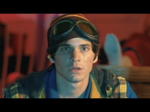 Musikvideo: Wallows - "Nobody Gets Me (Like You)" lyteCache.php?origThumbUrl=https%3A%2F%2Fi.ytimg.com%2Fvi%2FnwA3y36pe7w%2F0 