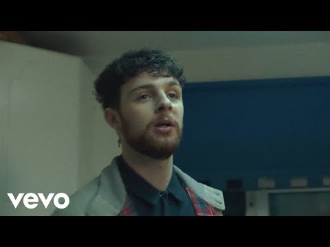 Tom Grennan - Praying lyteCache.php?origThumbUrl=https%3A%2F%2Fi.ytimg.com%2Fvi%2FsAwzP095AeA%2F0 