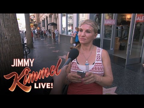 Jimmy Kimmel lässt Leute glauben, das 1. iPhone sei das neue 6s lyteCache.php?origThumbUrl=https%3A%2F%2Fi.ytimg.com%2Fvi%2FsfkbxzilVC4%2F0 