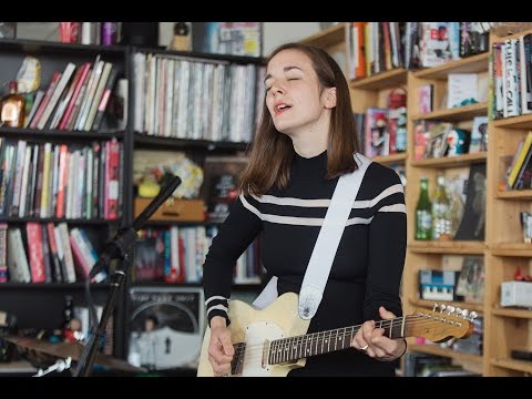 Tiny Desk Concert: Margaret Glaspy lyteCache.php?origThumbUrl=https%3A%2F%2Fi.ytimg.com%2Fvi%2FuxglzsJkBJg%2F0 