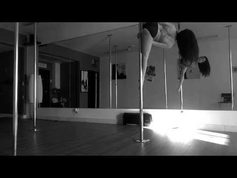 Pole-Dancing in Slowmotion lyteCache.php?origThumbUrl=https%3A%2F%2Fi.ytimg.com%2Fvi%2Fwg-KVhPUXlY%2F0 