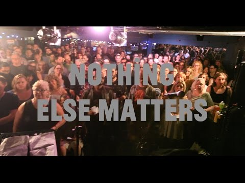 Hunderte singen gemeinsam Nothing Else Matters lyteCache.php?origThumbUrl=https%3A%2F%2Fi.ytimg.com%2Fvi%2Fx9wFUtf_X9Q%2F0 