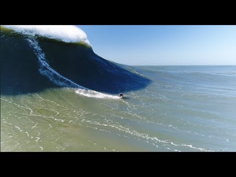 Drohne filmt Surfer beim 20-Meter-Wellenritt lyteCache.php?origThumbUrl=https%3A%2F%2Fi.ytimg.com%2Fvi%2FyTob1CPeL6I%2F0 