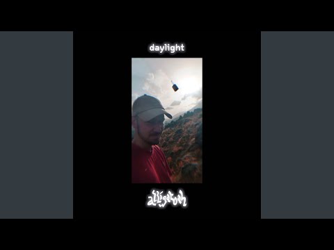 Alligatoah - "DAYLIGHT" lyteCache.php?origThumbUrl=https%3A%2F%2Fi.ytimg.com%2Fvi%2Fz1yUtKIBu-o%2F0 