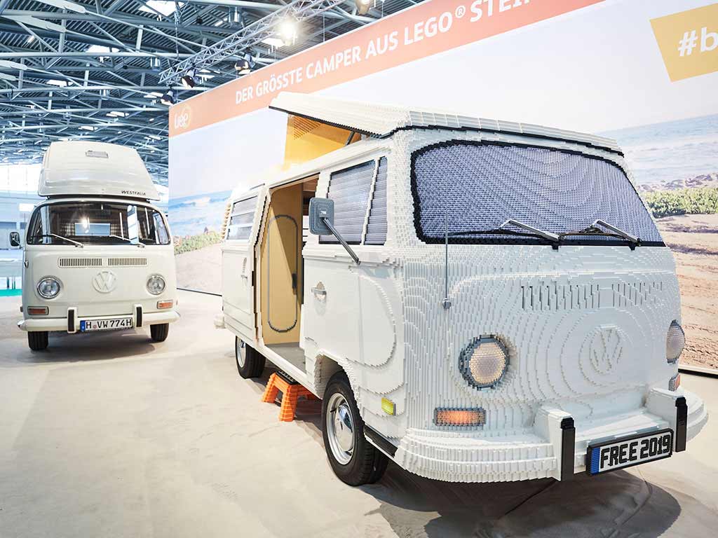 VW-Bulli aus 400.000 LEGO-Steinen - Im 1:1-Format