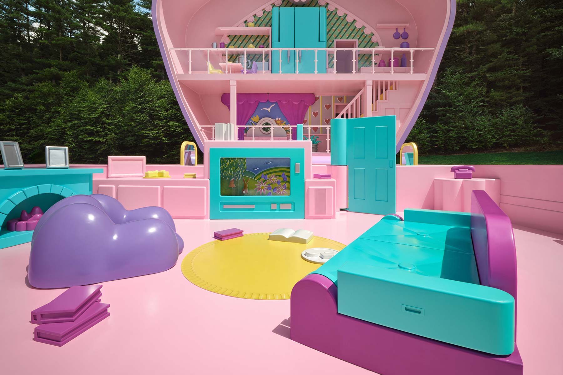 In großem Polly-Pocket-Haus schlafen: Airbnb öffnet Polly-Pocket-Haus-Airbnb-Hotel-03 