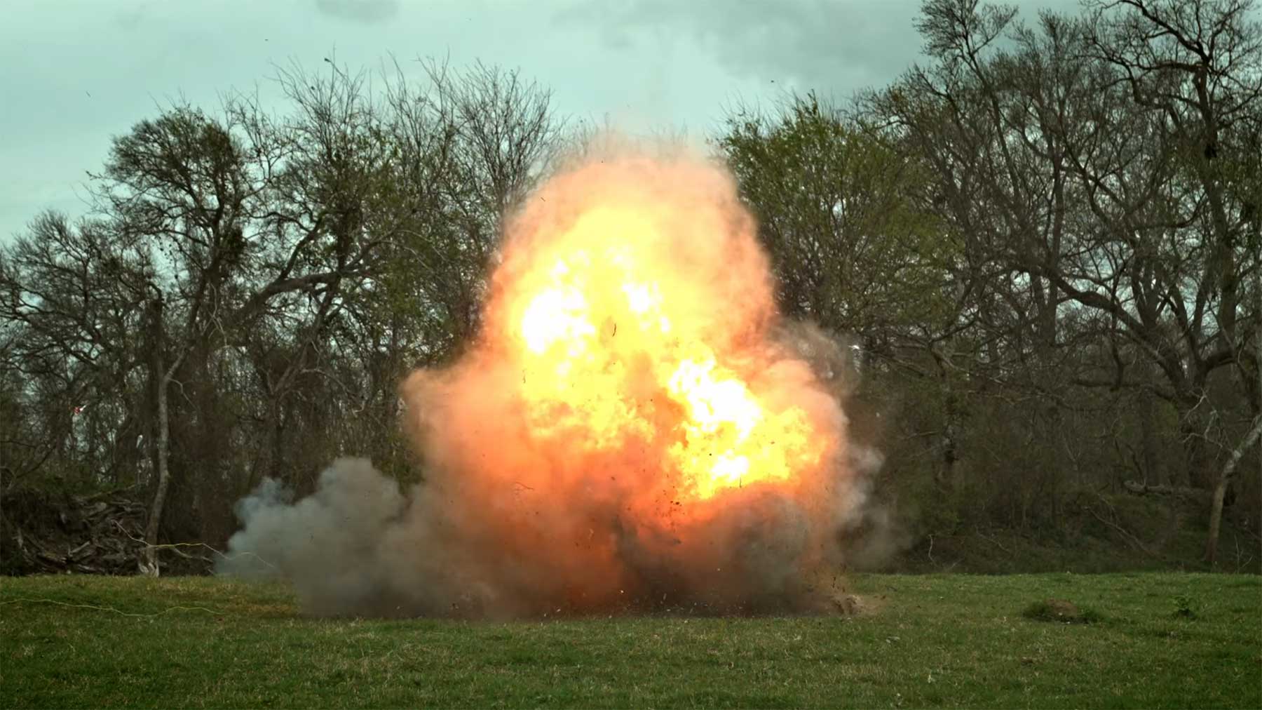 Explosionen in Superzeitlupe